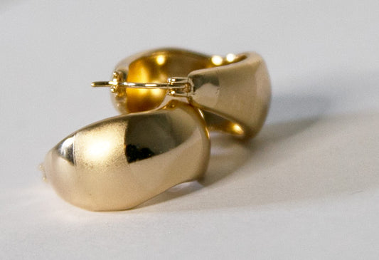 Boucles d'oreilles simples, dorées en acier inoxydable