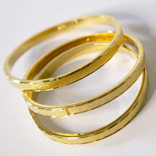 Trois Bracelets en forme de cercle, doré, en acier inoxydable